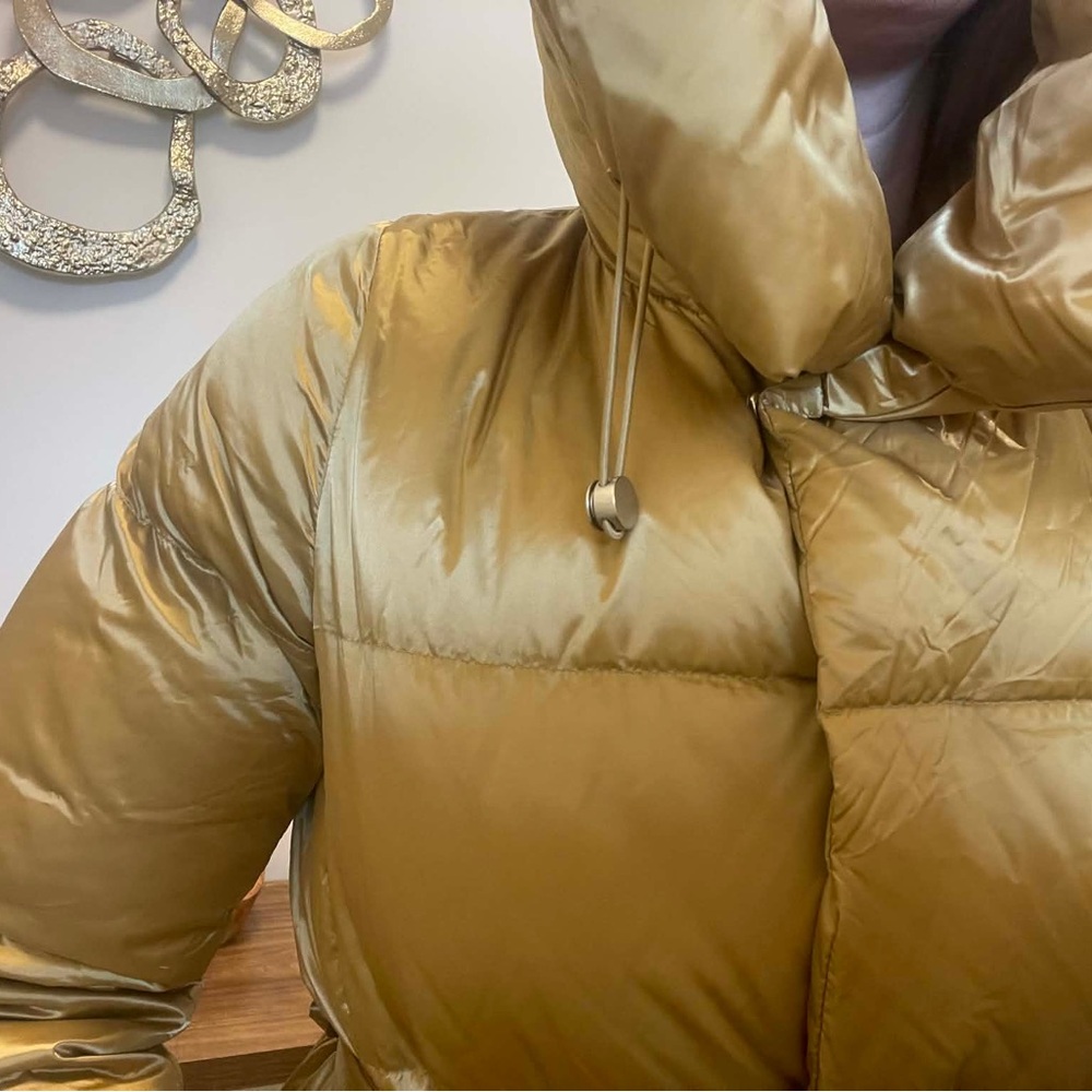 Gold Puffer NICOLE BENISTI
Dizin Longline Down Puffer Jacke - Picture 3 of 6
